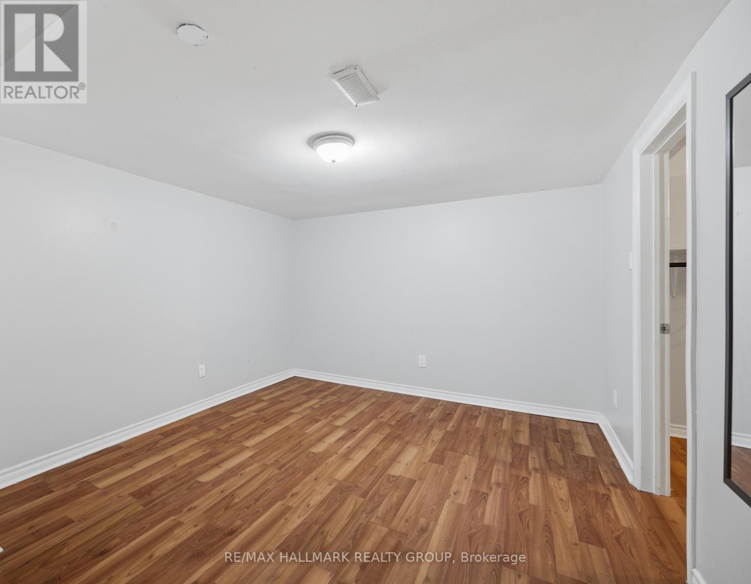 45 Hilliard Avenue, Ottawa, Ontario  K2E 6B9 - Photo 32 - X13241310