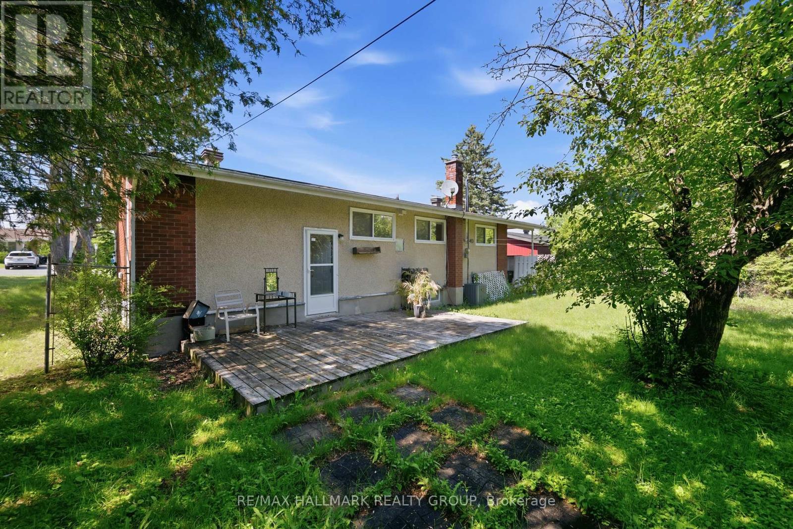 45 Hilliard Avenue, Ottawa, Ontario  K2E 6B9 - Photo 39 - X13241310