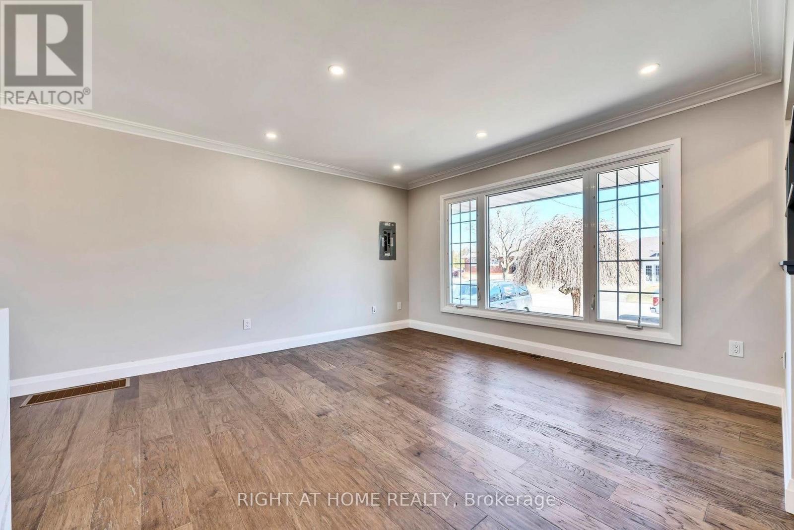 Main - 43 White Street, St. Catharines, Ontario  L2N 1Z6 - Photo 4 - X13518164