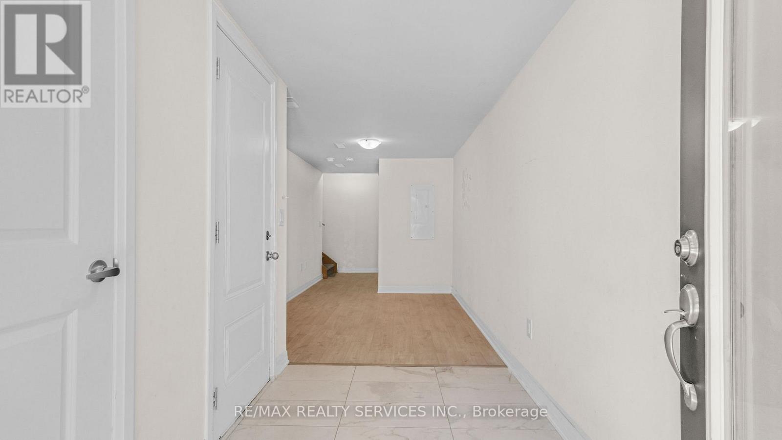 804 - 585 Colborne Street E, Brantford, Ontario  N3S 0K4 - Photo 2 - X13518188