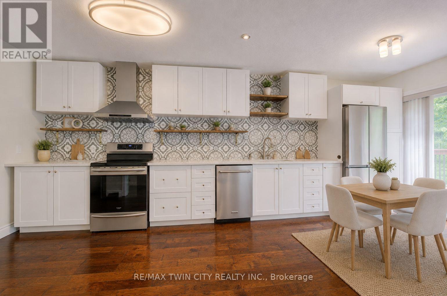 569 Violet Street, Waterloo, Ontario  N2V 2T8 - Photo 5 - X13518228