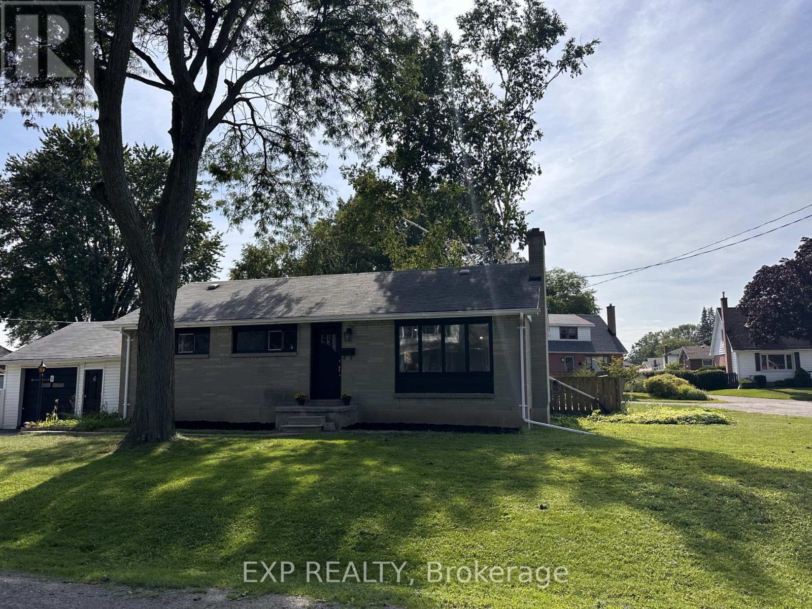 6 Woodland Acres W, Belleville, Ontario  K8N 4K1 - Photo 6 - X13518252