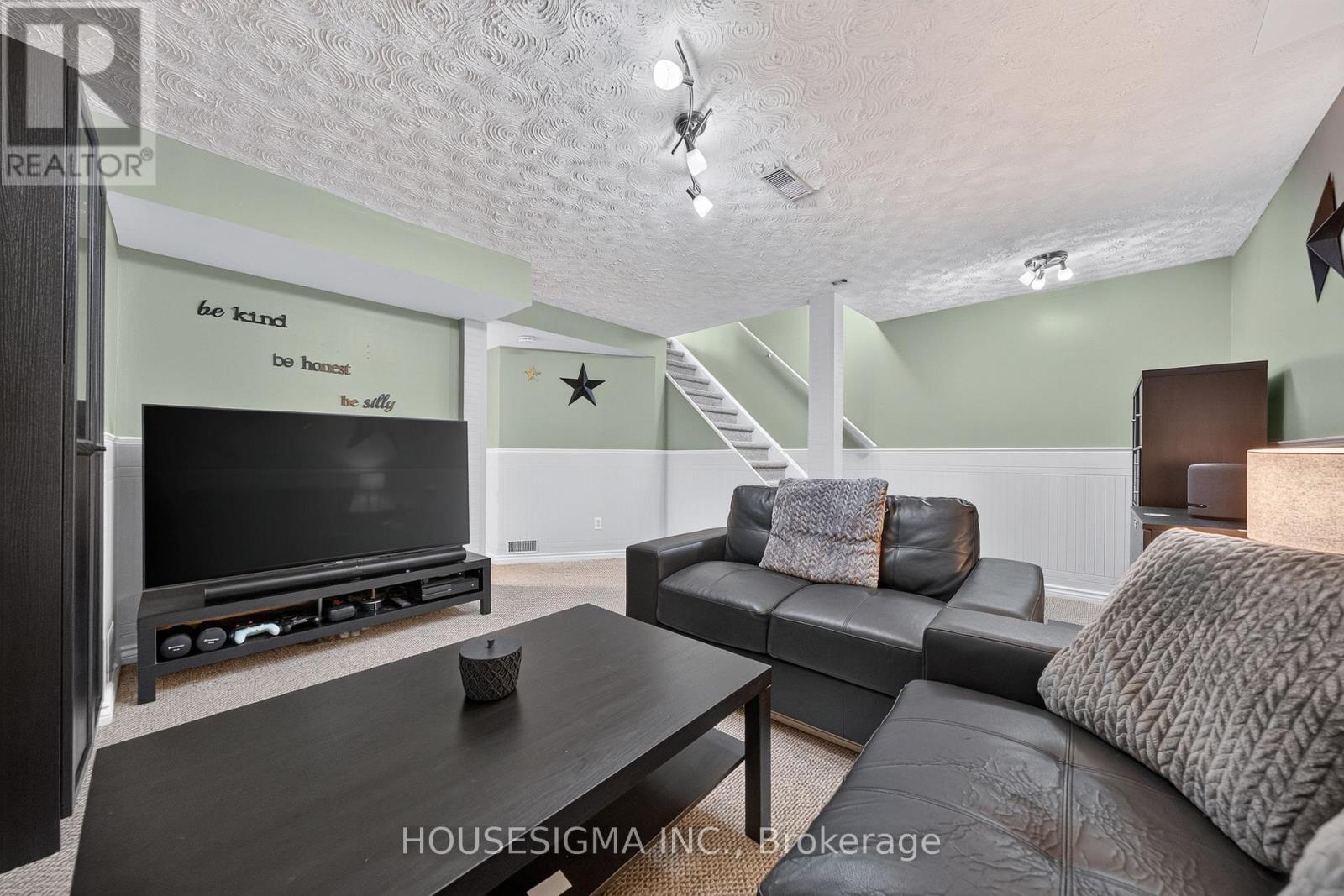 17 - 129 Victoria Road N, Guelph, Ontario  N1E 6V3 - Photo 35 - X13518322