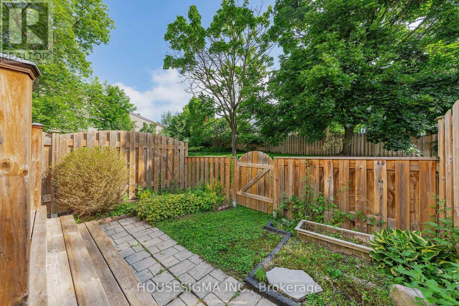 17 - 129 Victoria Road N, Guelph, Ontario  N1E 6V3 - Photo 39 - X13518322