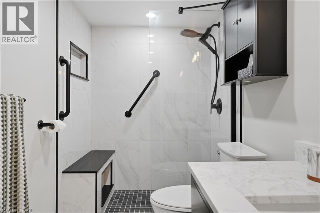 5080 Pinedale Avenue Unit# 209, Burlington, Ontario  L7L 5V7 - Photo 18 - 40838414