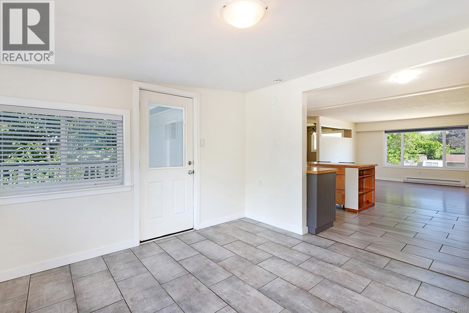2057 Hummingbird Pl, Comox, British Columbia  V9M 2A2 - Photo 12 - 1042170