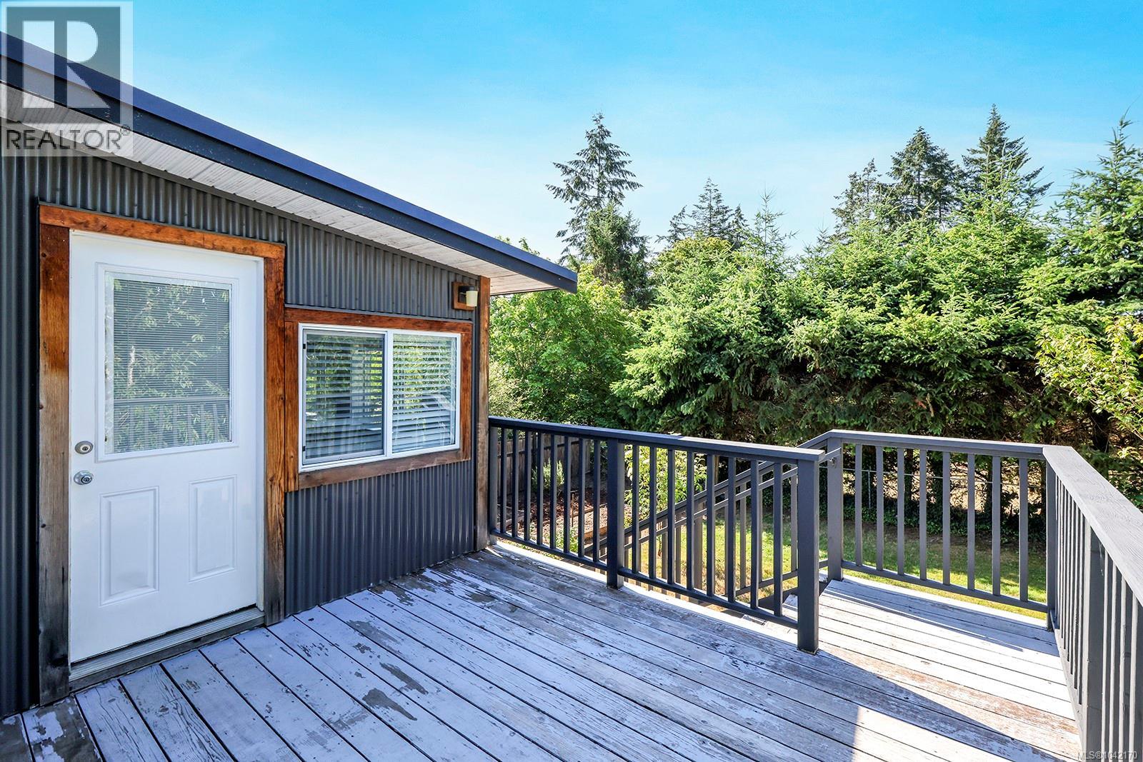 2057 Hummingbird Pl, Comox, British Columbia  V9M 2A2 - Photo 13 - 1042170