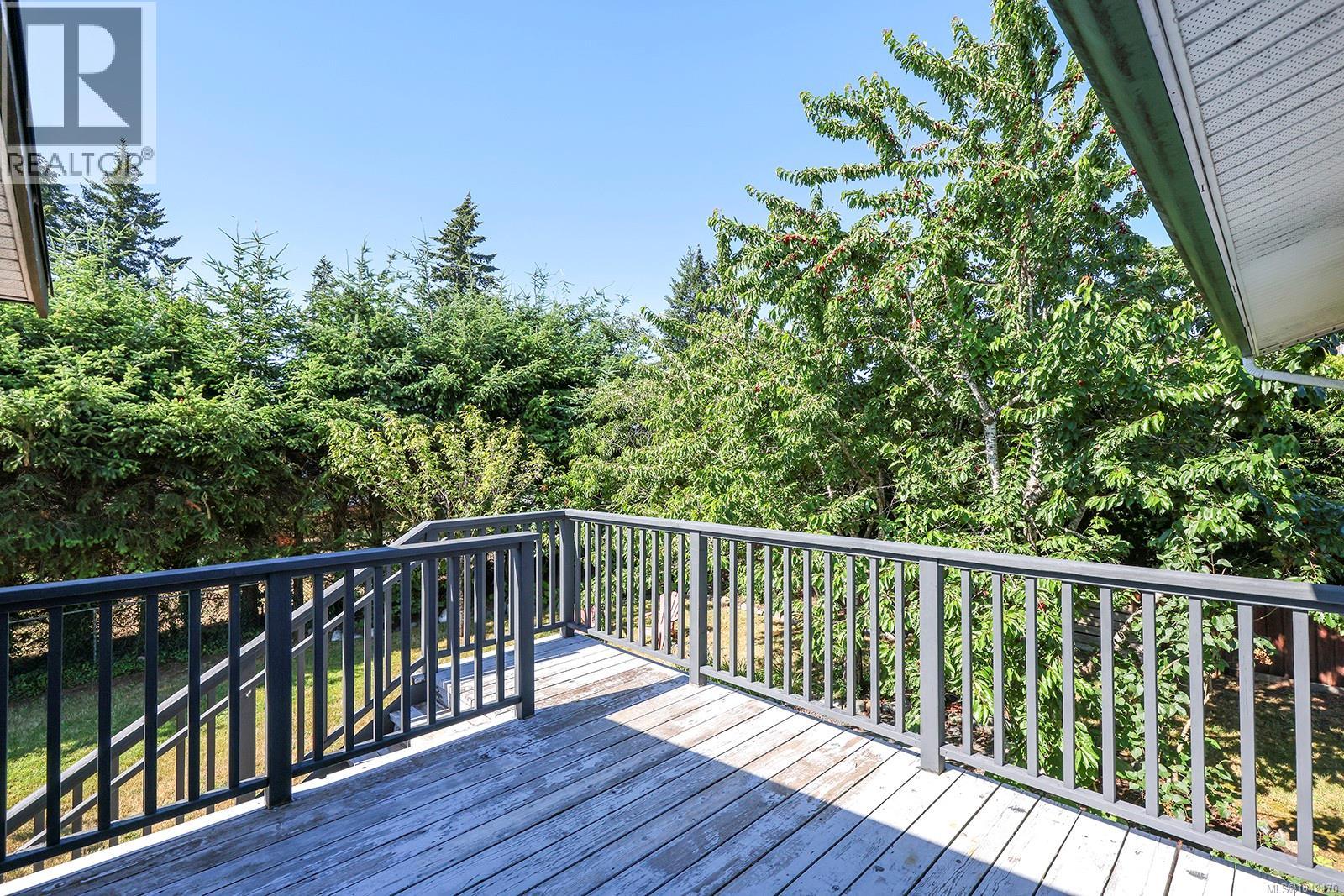 2057 Hummingbird Pl, Comox, British Columbia  V9M 2A2 - Photo 14 - 1042170