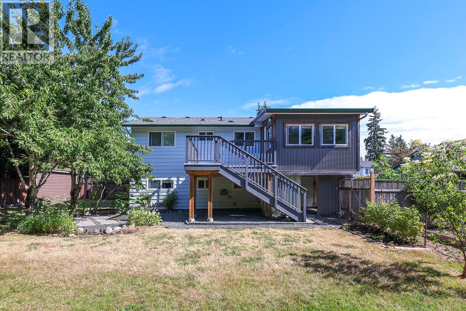 2057 Hummingbird Pl, Comox, British Columbia  V9M 2A2 - Photo 31 - 1042170