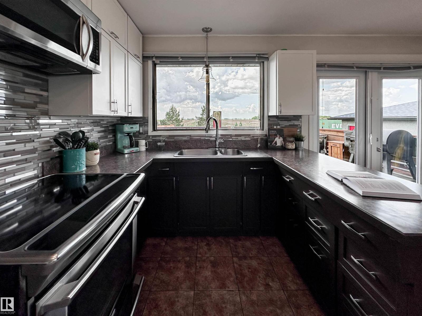 55310 Rge Road 261, Rural Sturgeon County, Alberta  T8R 0V6 - Photo 8 - E4496787