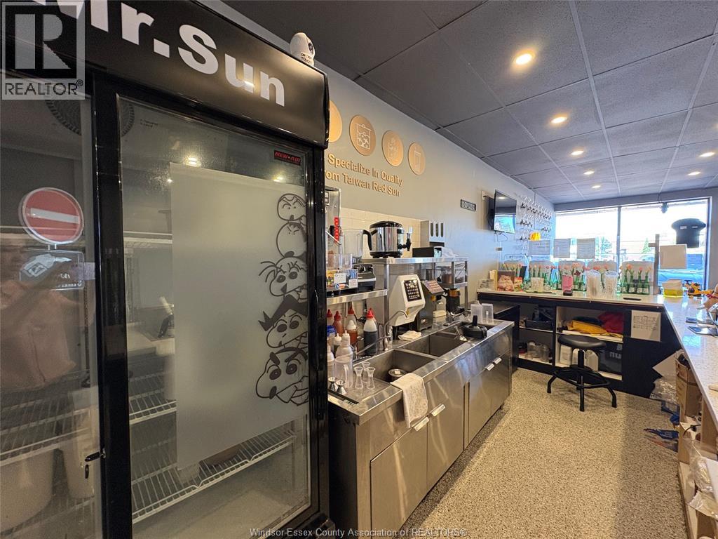 1085 Lauzon Unit# 2, Windsor, Ontario N8S 3M8 - Photo 15 - 26015907