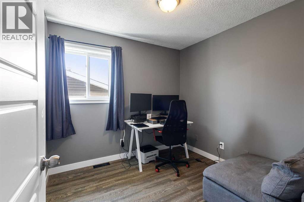 149 Taradale Close NE, Calgary, Alberta  T3J 3E7 - Photo 17 - A2324238