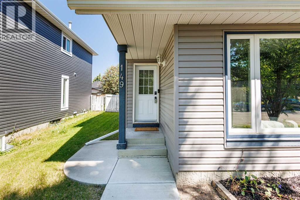 149 Taradale Close NE, Calgary, Alberta  T3J 3E7 - Photo 31 - A2324238