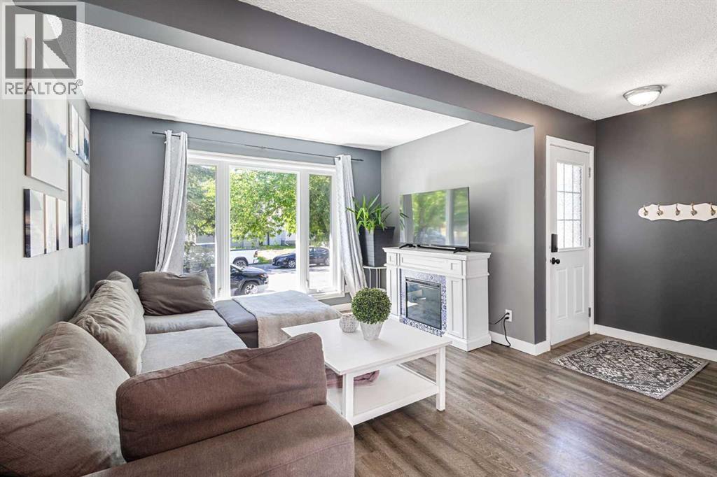 149 Taradale Close NE, Calgary, Alberta  T3J 3E7 - Photo 4 - A2324238