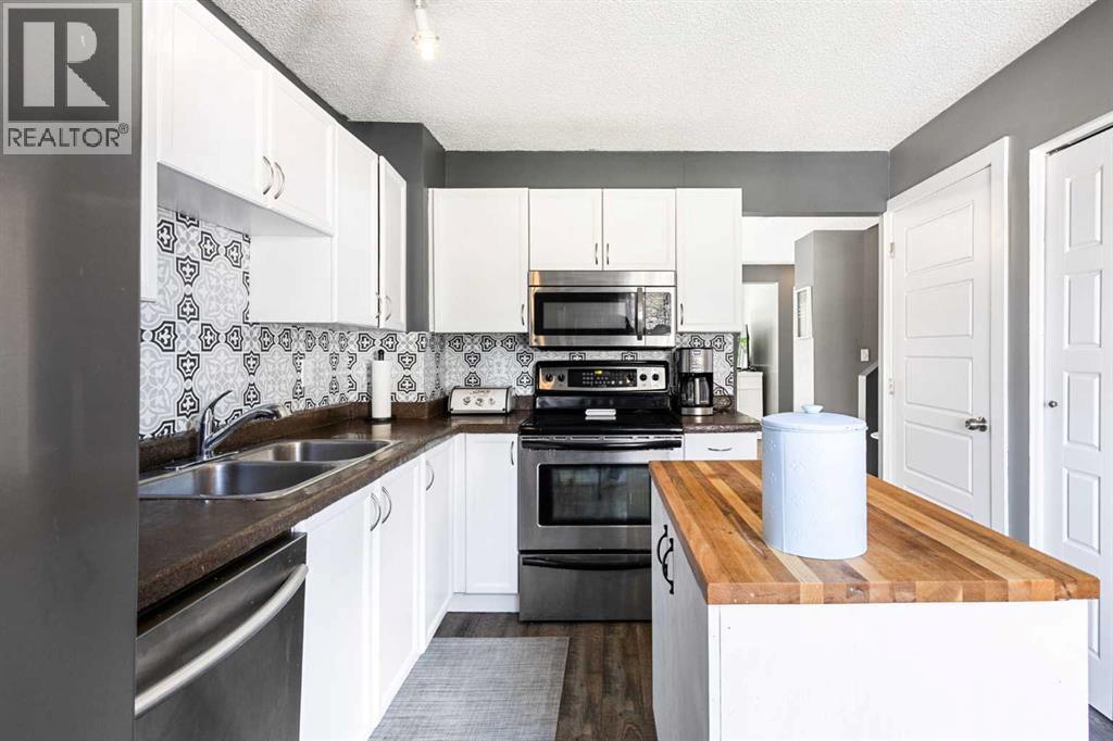 149 Taradale Close NE, Calgary, Alberta  T3J 3E7 - Photo 6 - A2324238