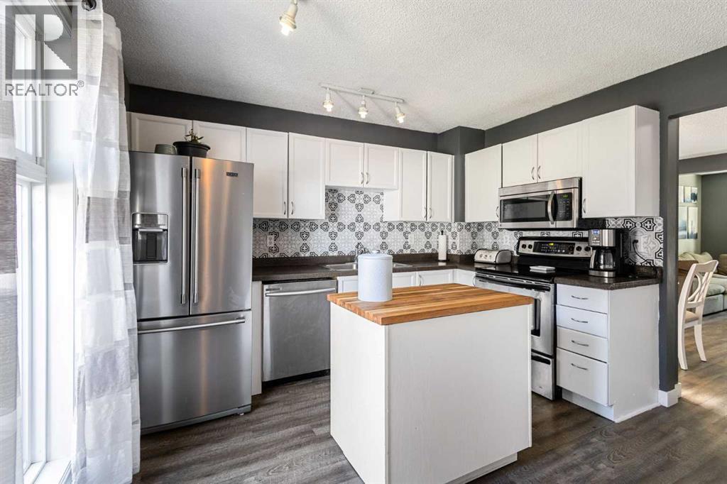 149 Taradale Close NE, Calgary, Alberta  T3J 3E7 - Photo 5 - A2324238