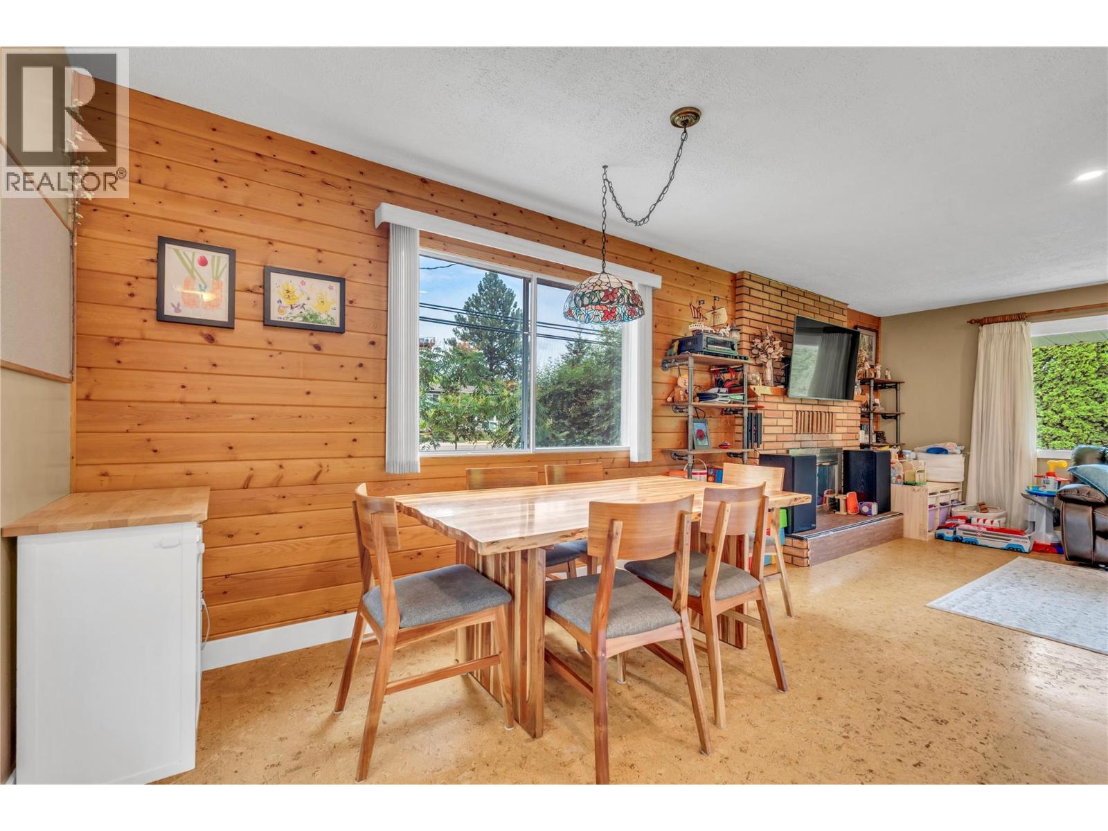 12016 Grant Avenue, Summerland, British Columbia  V0H 1Z8 - Photo 9 - 10393292