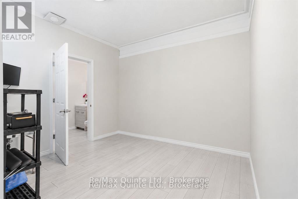 60 Victoria Avenue, Belleville, Ontario  K8N 5G2 - Photo 9 - X13518536