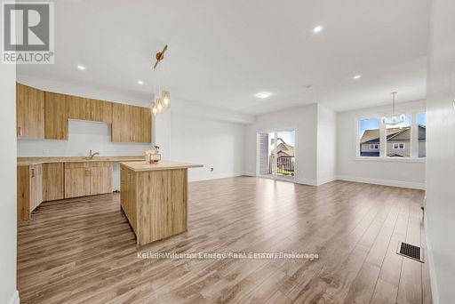17 MARKLAND AVENUE