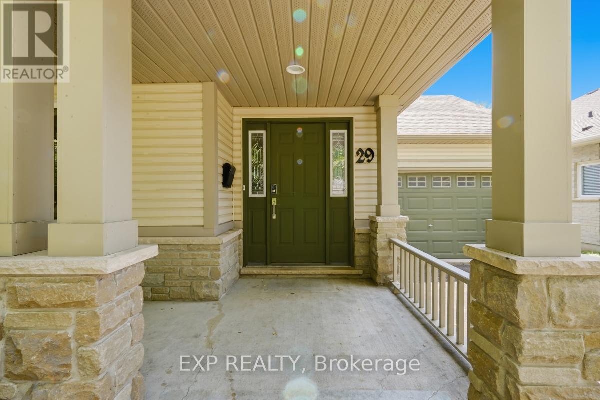 29 Augusta Crescent, St. Thomas, Ontario  N5R 6J8 - Photo 5 - X13518538