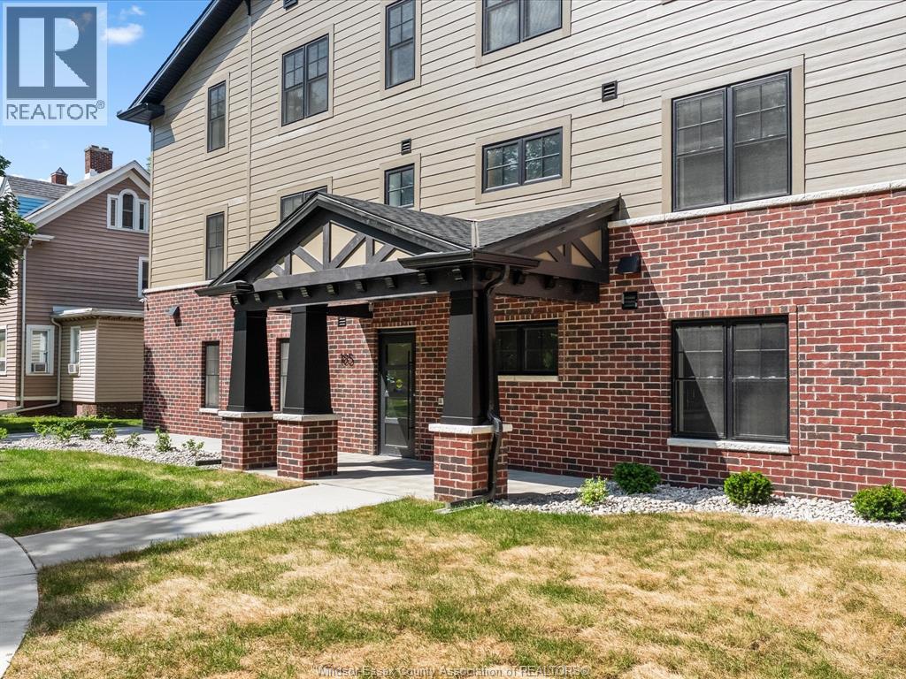 185 RANDOLPH PLACE, Windsor, Ontario
