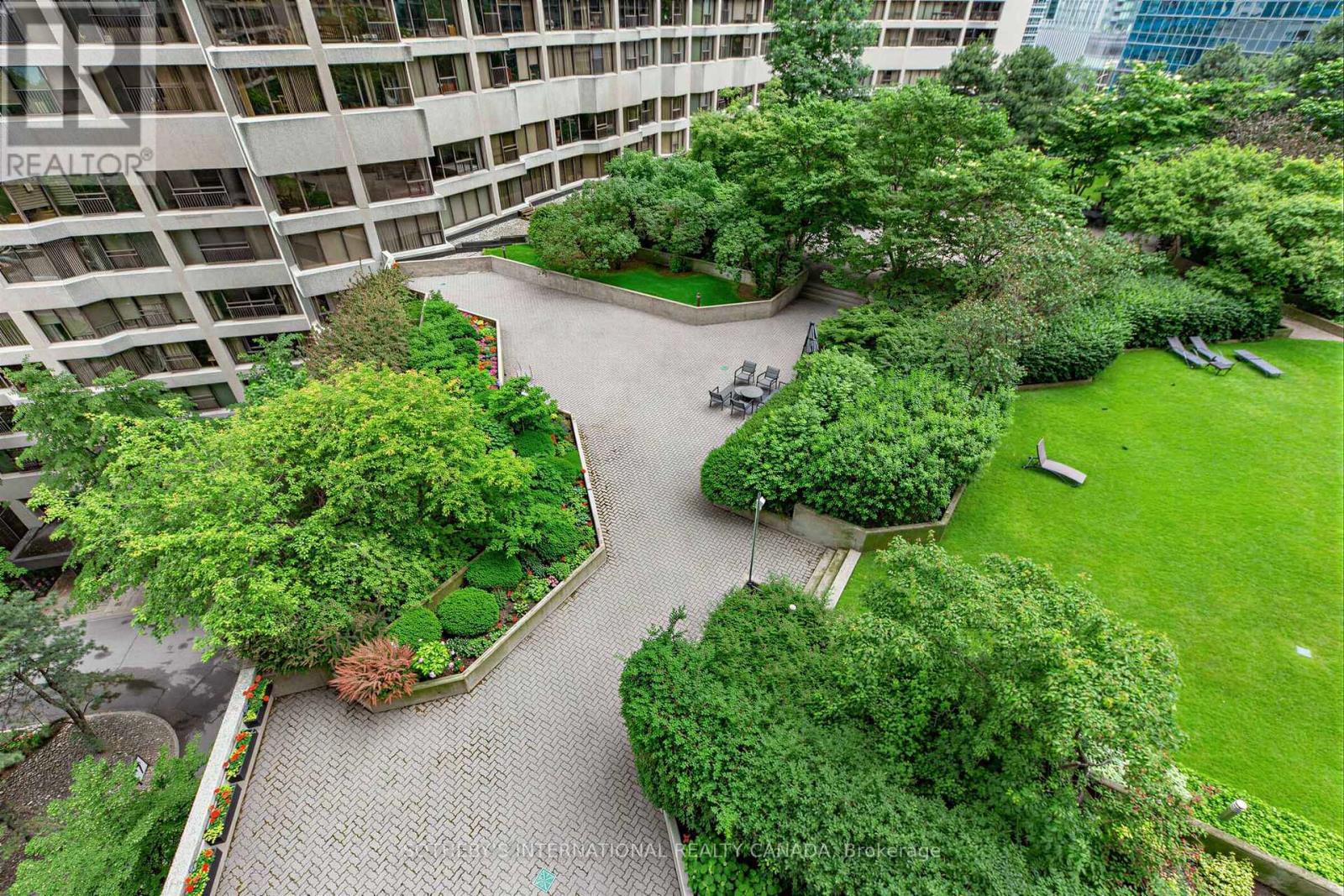 1008 - 33 Harbour Square, Toronto, Ontario  M5J 2G2 - Photo 20 - C13518580