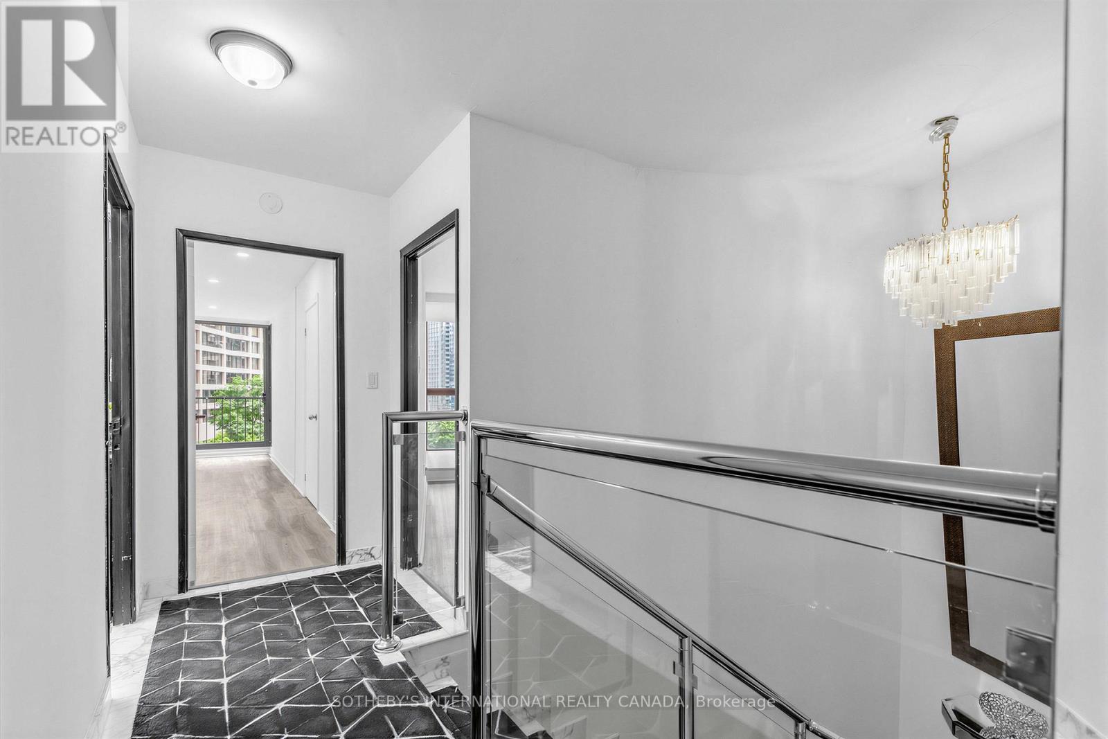1008 - 33 Harbour Square, Toronto, Ontario  M5J 2G2 - Photo 24 - C13518580