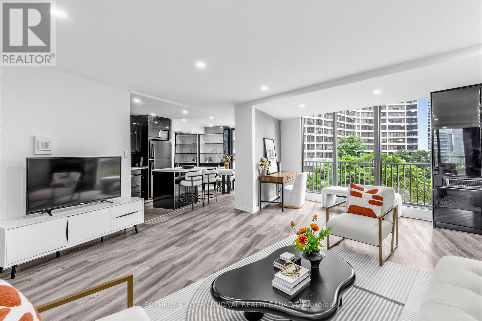 1008 - 33 Harbour Square, Toronto, Ontario  M5J 2G2 - Photo 8 - C13518580