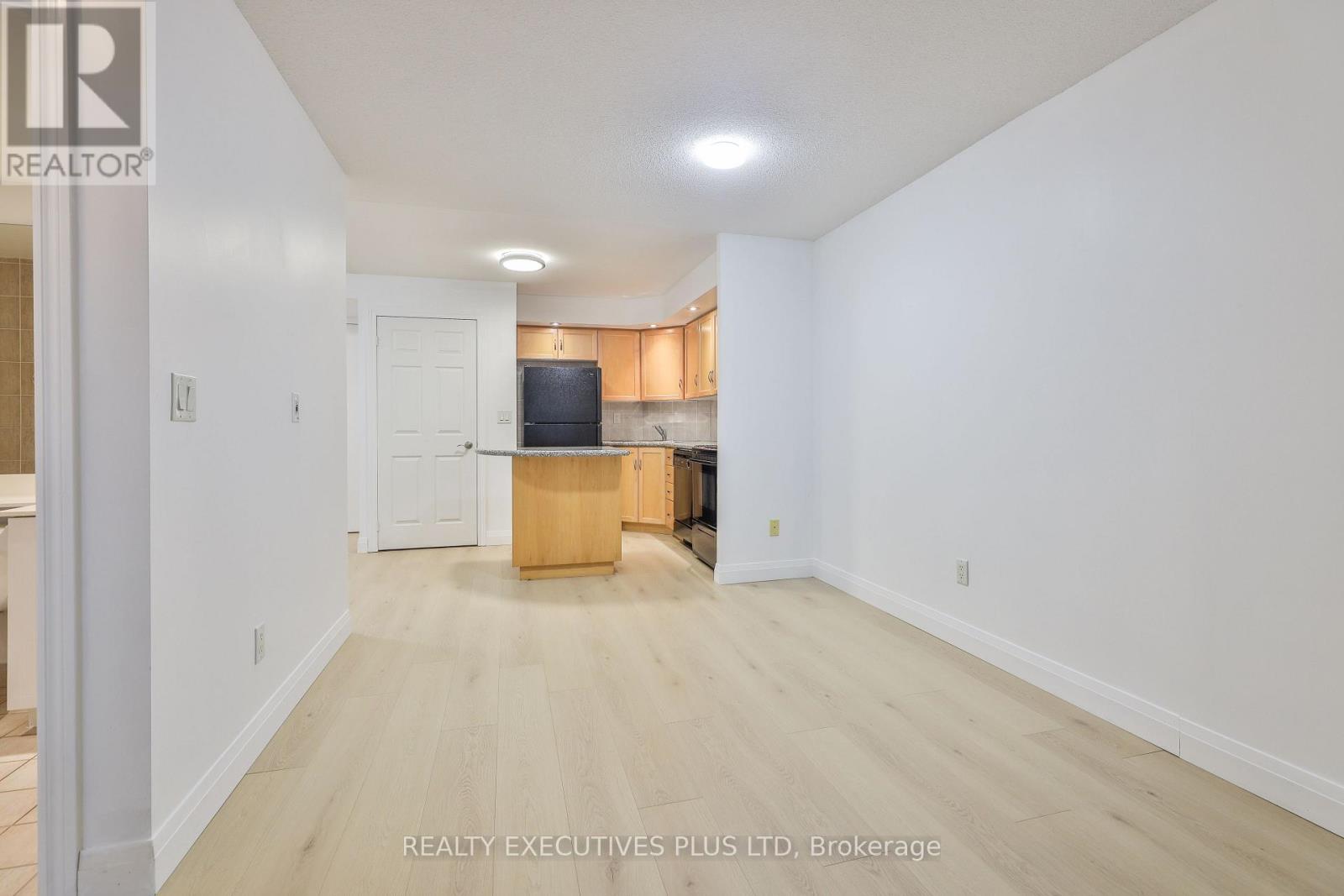 1028 - 250 Wellington Street W, Toronto, Ontario  M5V 3P6 - Photo 16 - C13518594