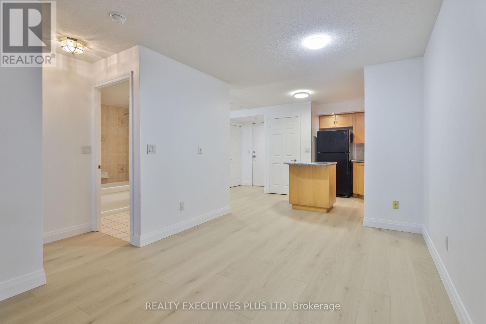 1028 - 250 Wellington Street W, Toronto, Ontario  M5V 3P6 - Photo 17 - C13518594