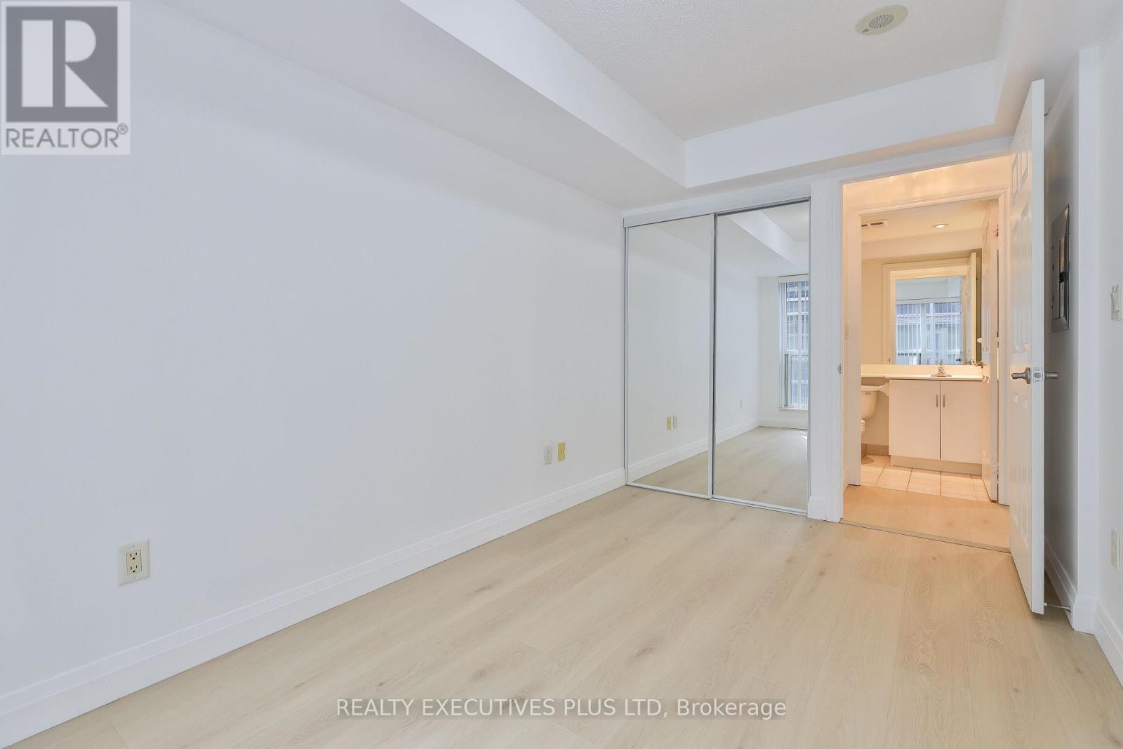 1028 - 250 Wellington Street W, Toronto, Ontario  M5V 3P6 - Photo 22 - C13518594
