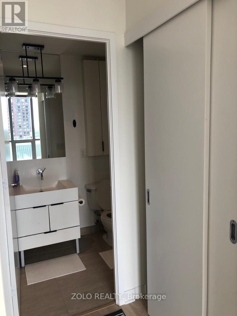 2008 - 110 Charles Street E, Toronto, Ontario  M4Y 1T5 - Photo 6 - C13518626