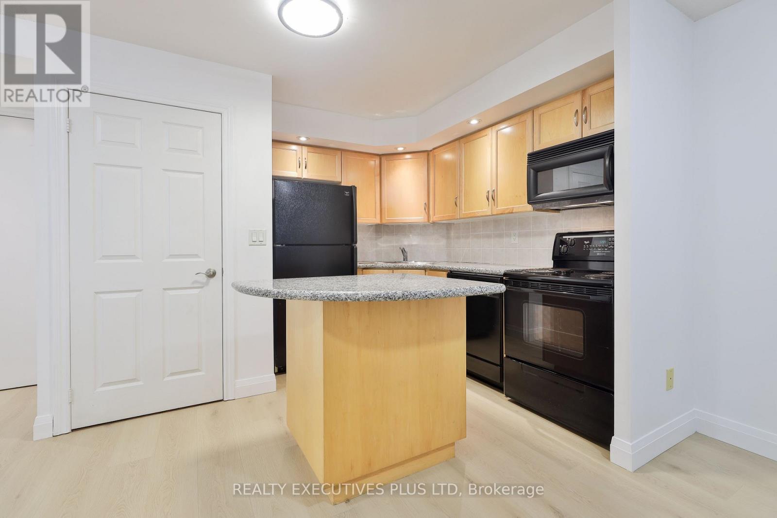 1028 - 250 Wellington Street W, Toronto, Ontario  M5V 3P6 - Photo 10 - C13518634