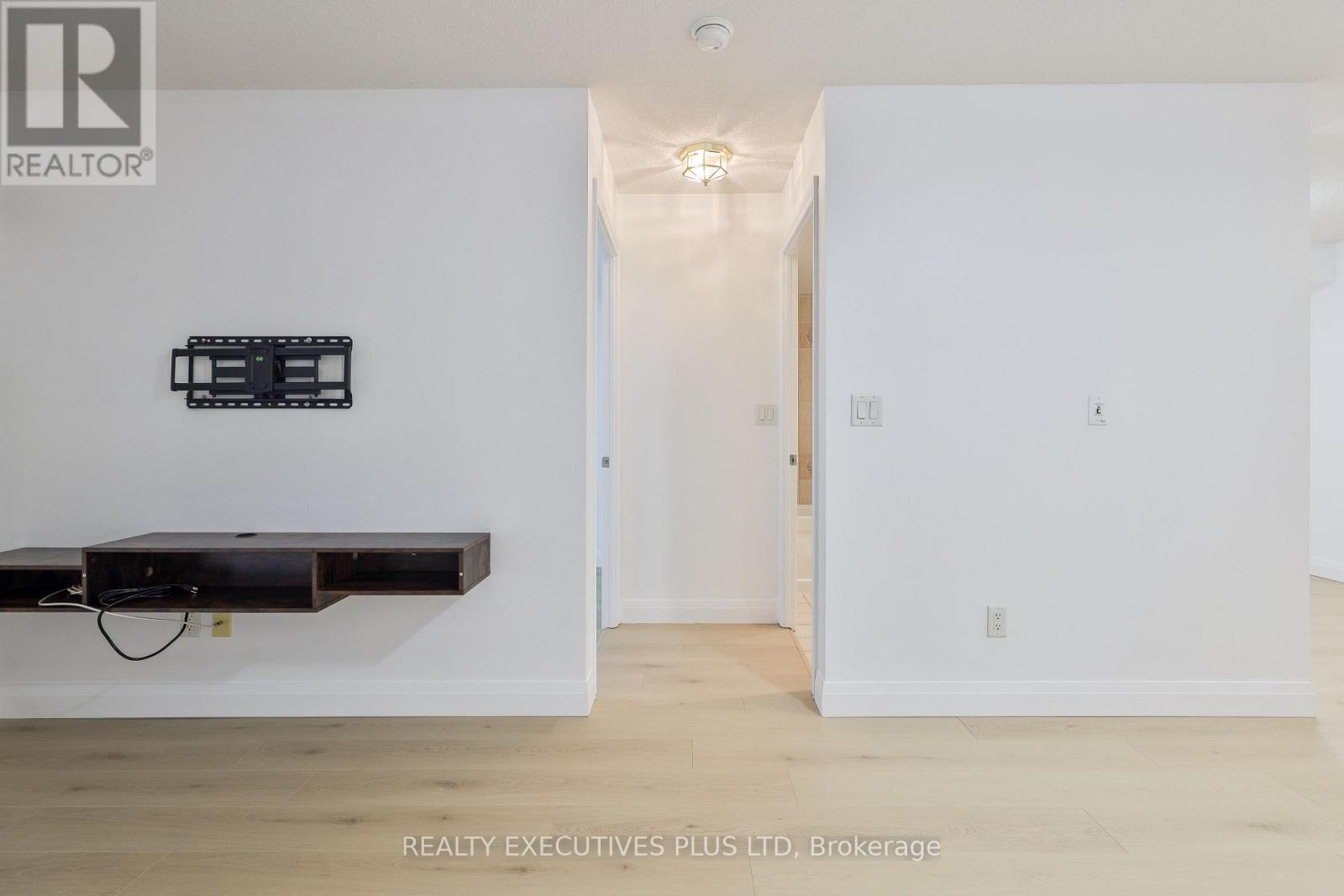 1028 - 250 Wellington Street W, Toronto, Ontario  M5V 3P6 - Photo 19 - C13518634