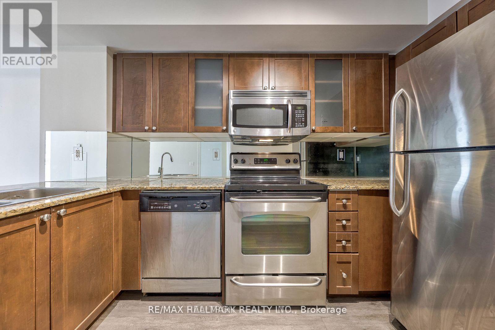 610 - 761 Bay Street, Toronto, Ontario  M5G 2R2 - Photo 21 - C13518646