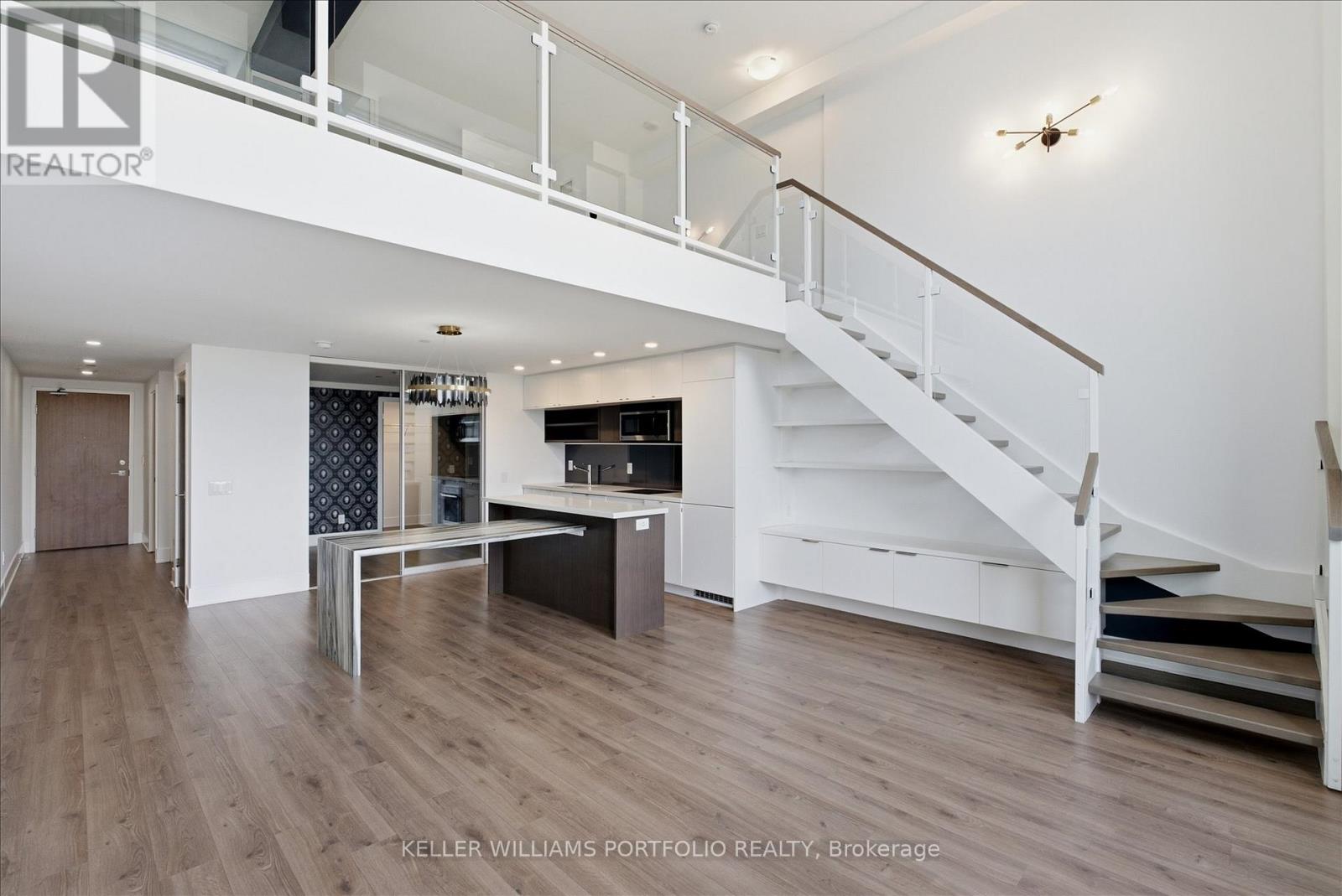 932 - 111 St Clair Avenue W, Toronto, Ontario  M4V 1N5 - Photo 12 - C13518656