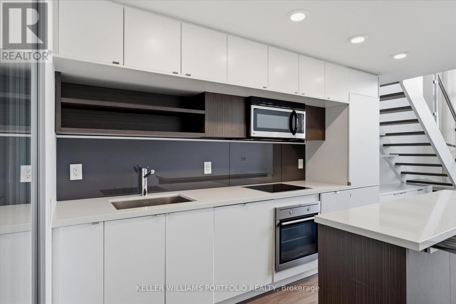 932 - 111 St Clair Avenue W, Toronto, Ontario  M4V 1N5 - Photo 23 - C13518656