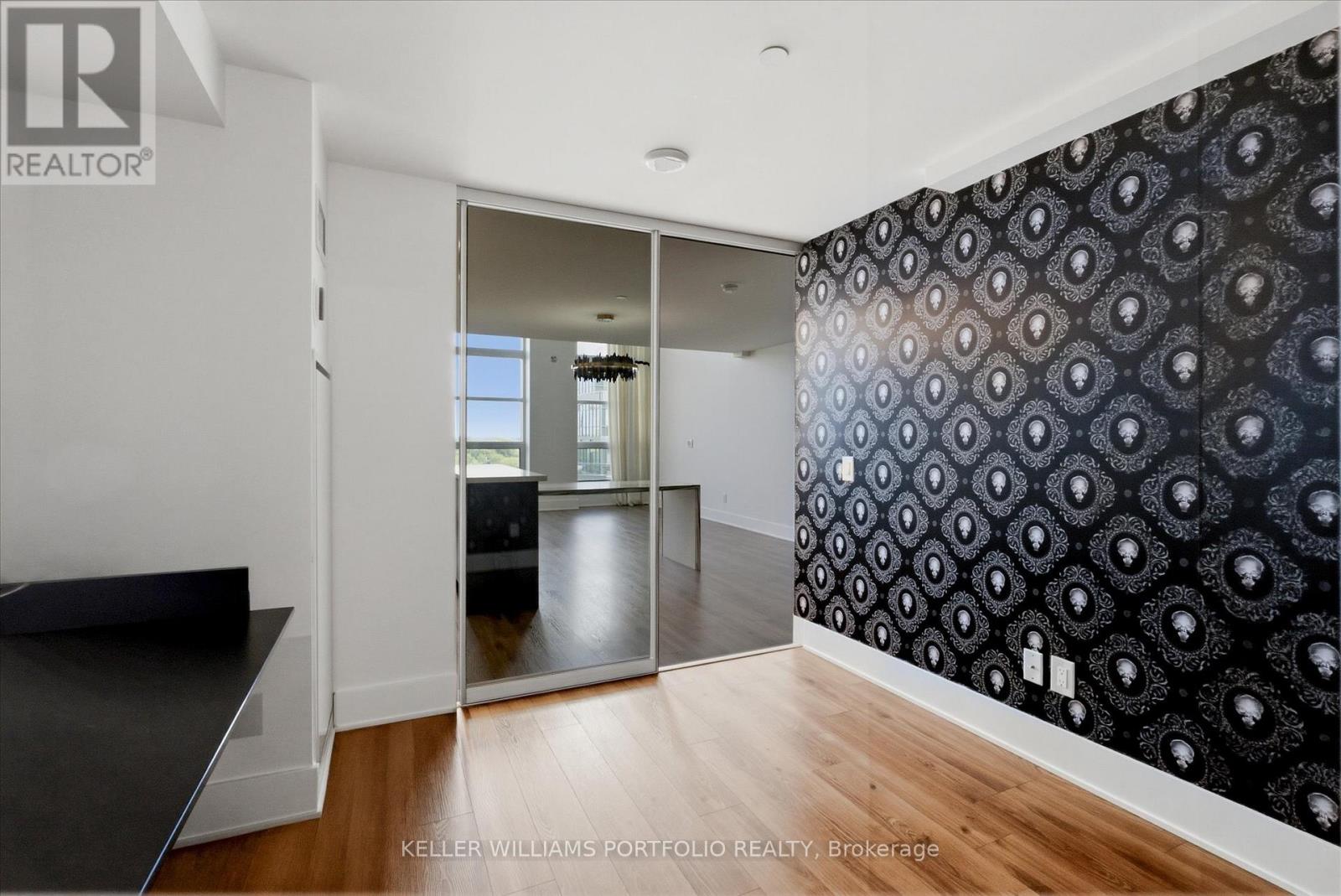 932 - 111 St Clair Avenue W, Toronto, Ontario  M4V 1N5 - Photo 30 - C13518656