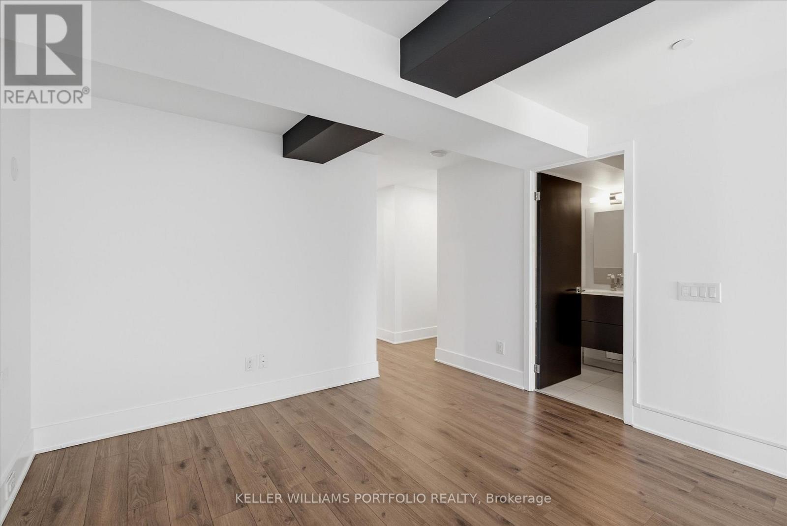 932 - 111 St Clair Avenue W, Toronto, Ontario  M4V 1N5 - Photo 35 - C13518656