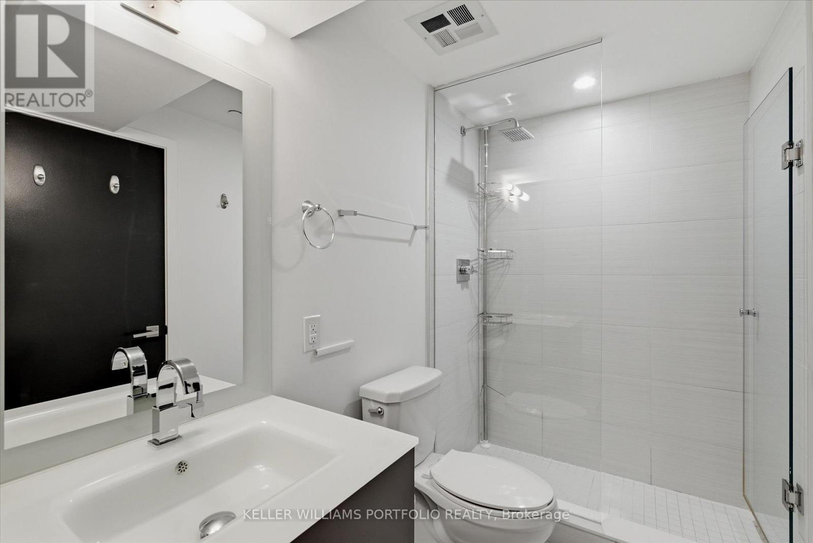 932 - 111 St Clair Avenue W, Toronto, Ontario  M4V 1N5 - Photo 41 - C13518656