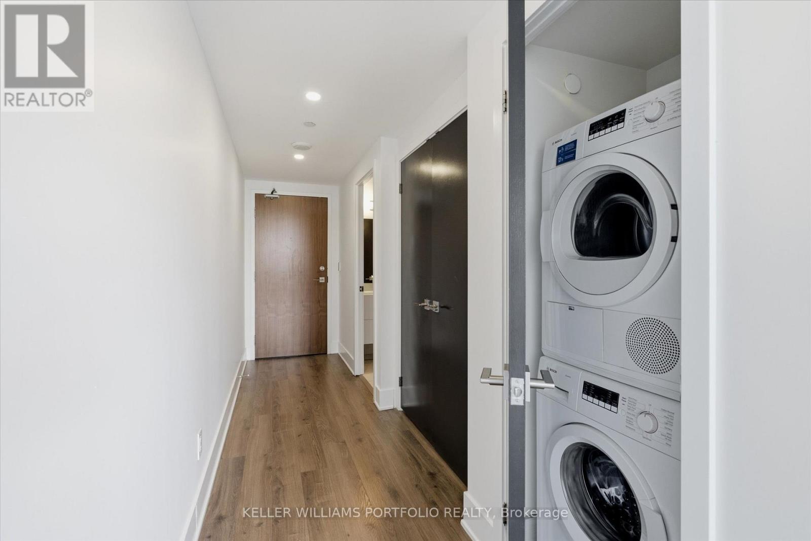 932 - 111 St Clair Avenue W, Toronto, Ontario  M4V 1N5 - Photo 42 - C13518656