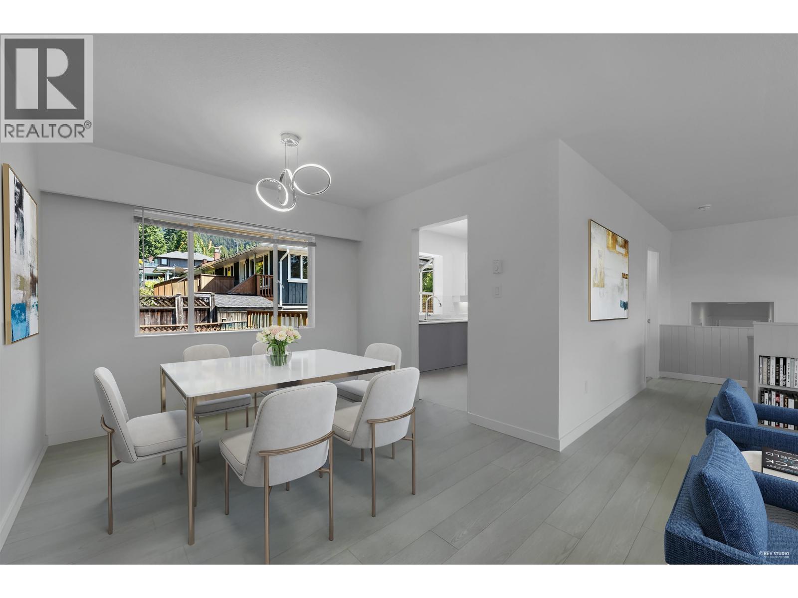 330 W Braemar Road, North Vancouver, British Columbia  V7N 2T5 - Photo 9 - R3142319