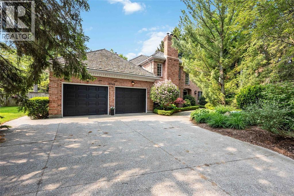 1343 HILLCREST-NISBIT DRIVE Sarnia Ontario Canada N7S6G6 2