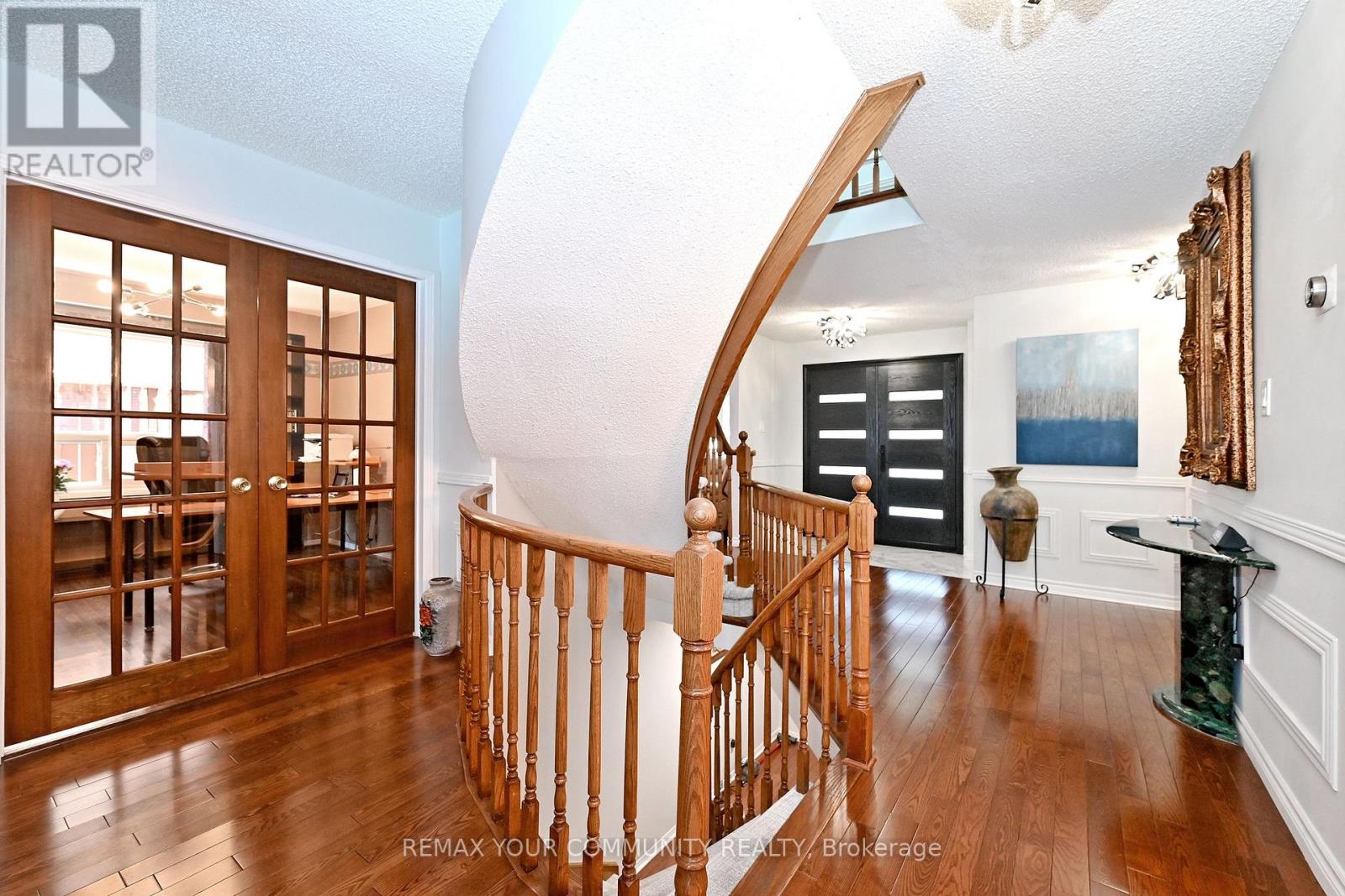 48 Haskell Crescent, Aurora, Ontario  L4G 5T3 - Photo 5 - N13518586