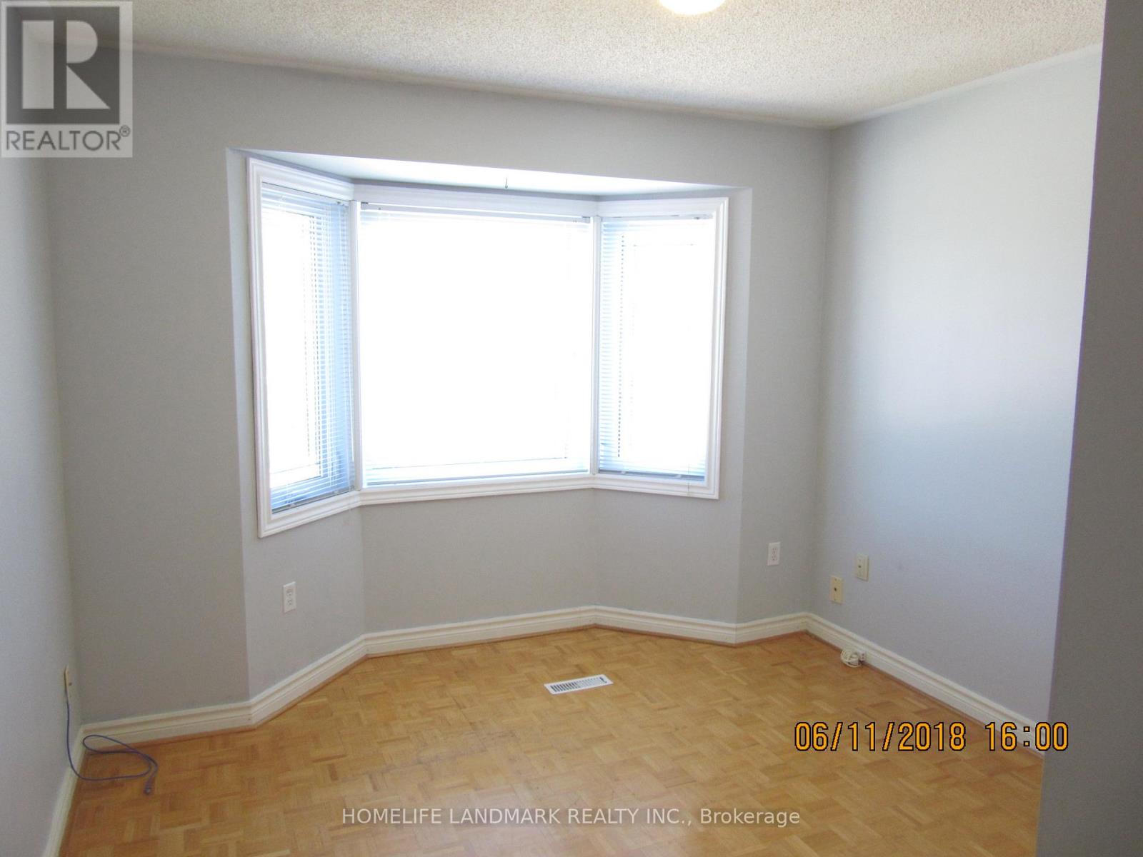 279 Chambers Crescent, Newmarket, Ontario  L3X 1T2 - Photo 16 - N13518588