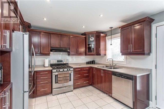 279 Chambers Crescent, Newmarket, Ontario  L3X 1T2 - Photo 4 - N13518588