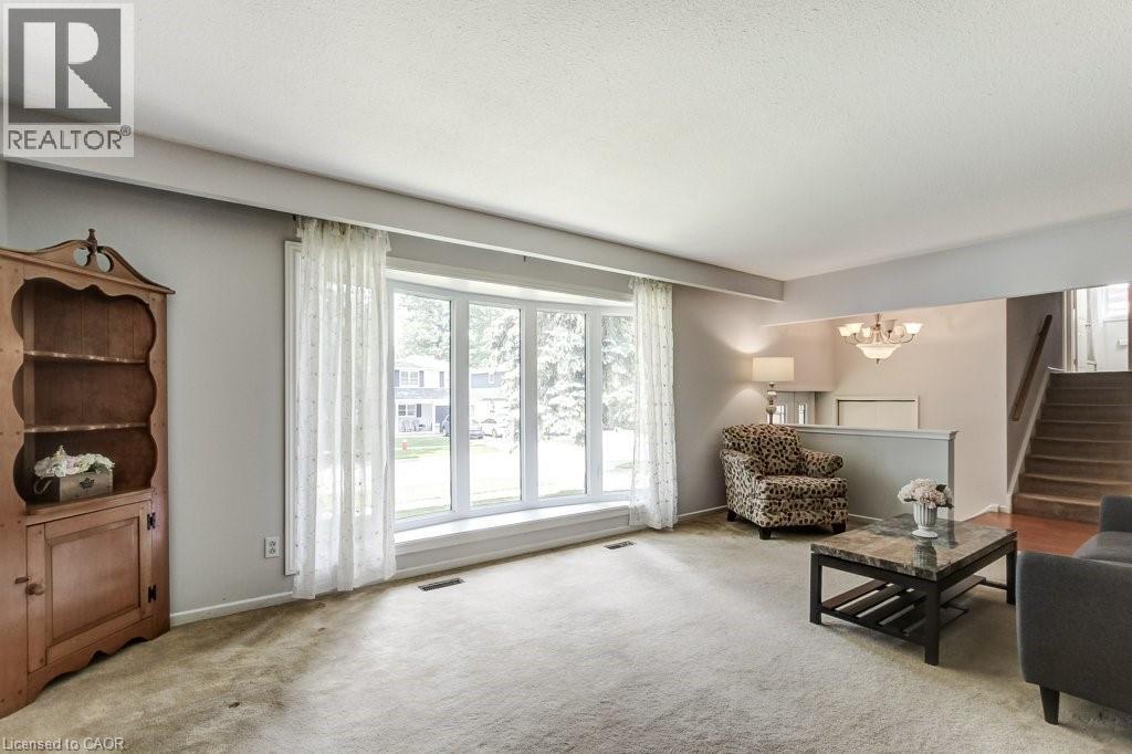 5342 Linbrook Road, Burlington, Ontario  L7L 3T9 - Photo 6 - 40844933
