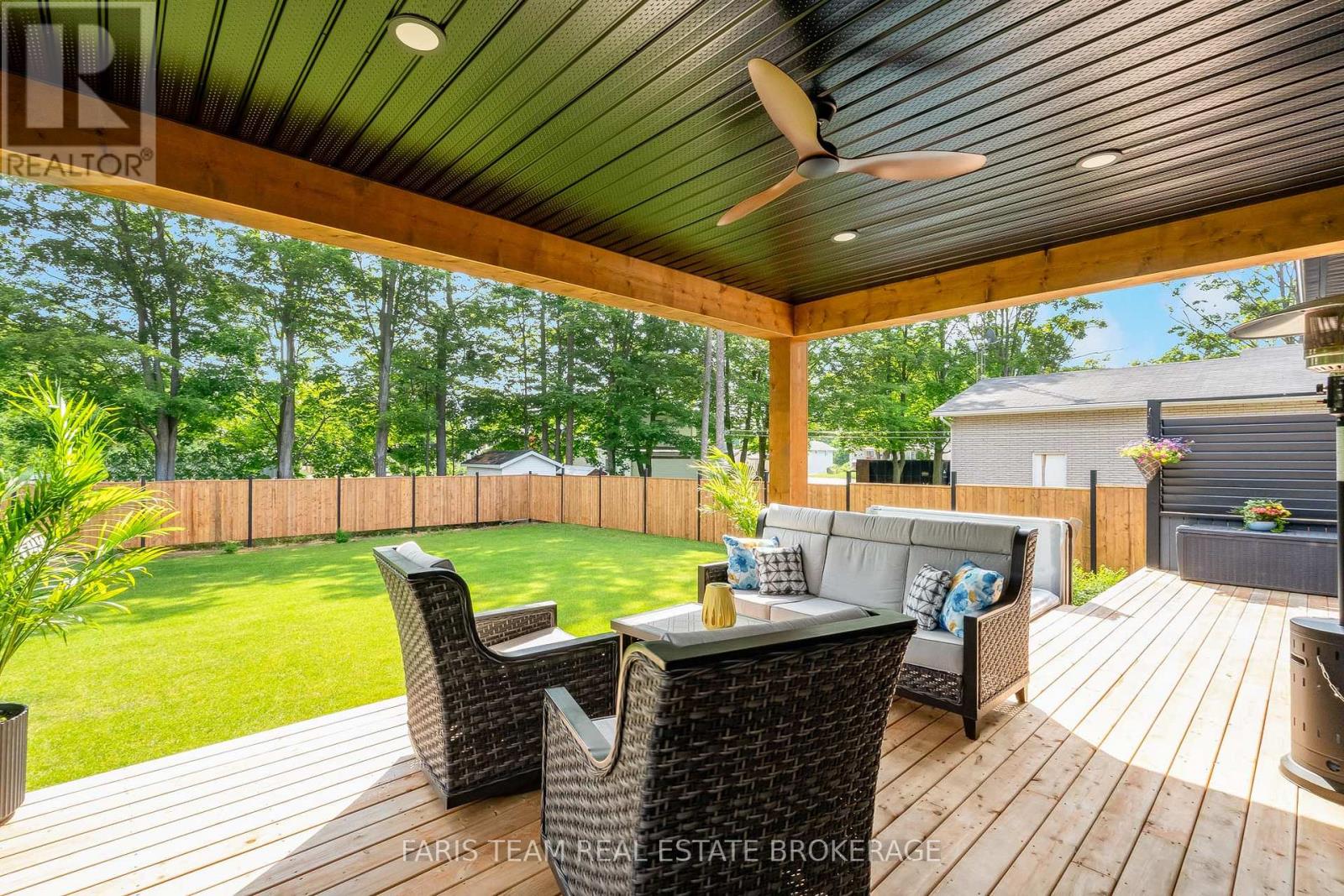 7 Reynolds Road, Tiny (Wyevale), Ontario  L0L 2T0 - Photo 40 - S13518532