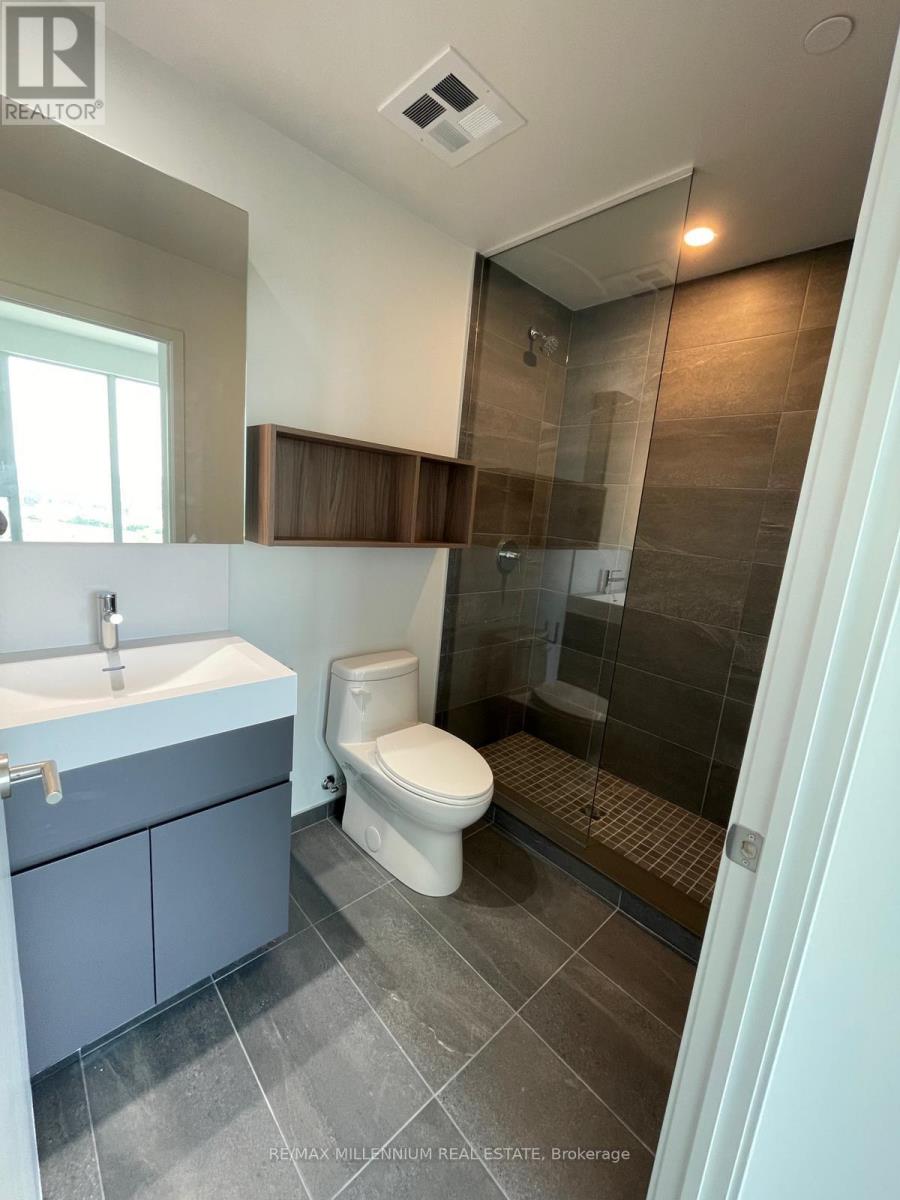 1512 - 39 Mary Street, Barrie, Ontario L4N 1S9 - Photo 2 - S13518598