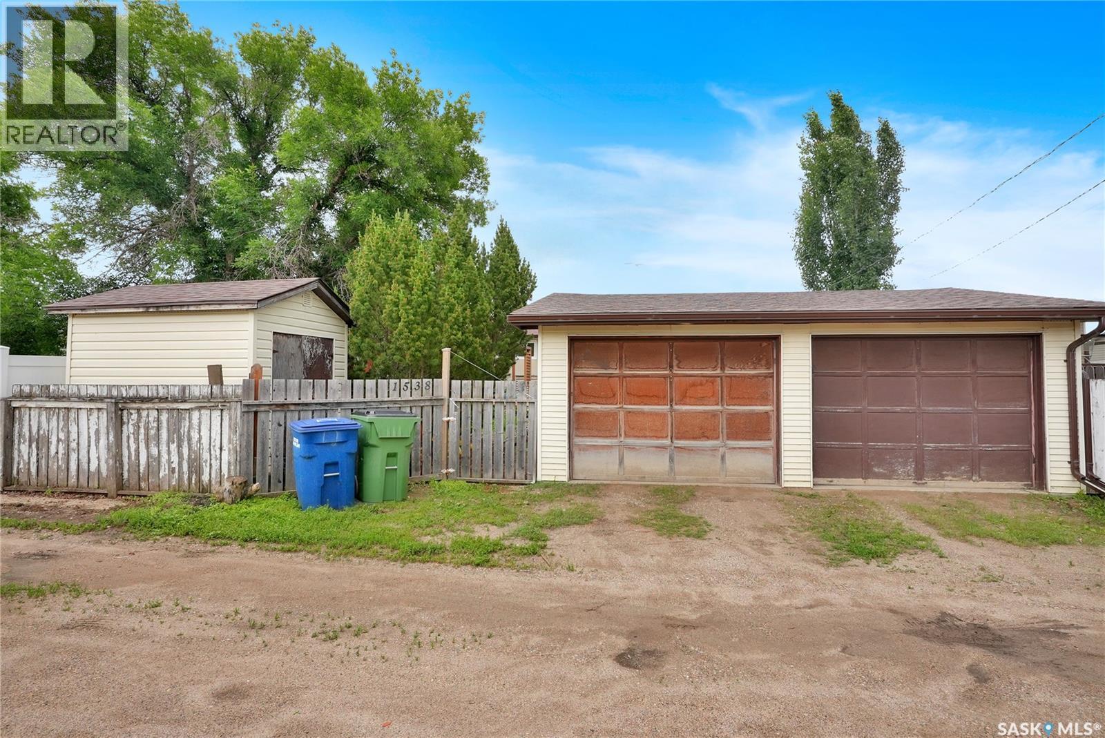 1538 Smith Street, Moose Jaw, Saskatchewan  S6H 6V8 - Photo 45 - SK041178